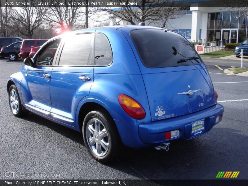 Electric Blue Pearl / Taupe/Pearl Beige 2005 Chrysler PT Cruiser Limited