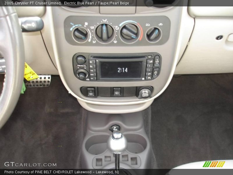 Electric Blue Pearl / Taupe/Pearl Beige 2005 Chrysler PT Cruiser Limited