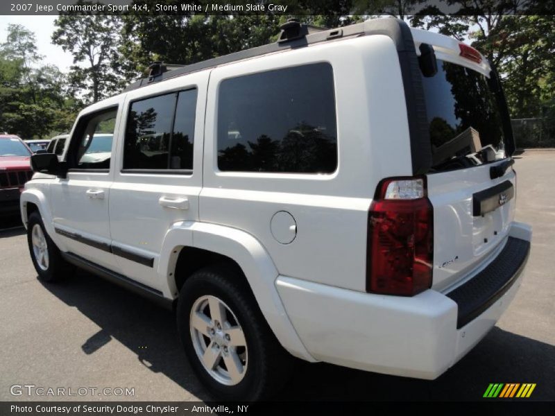 Stone White / Medium Slate Gray 2007 Jeep Commander Sport 4x4