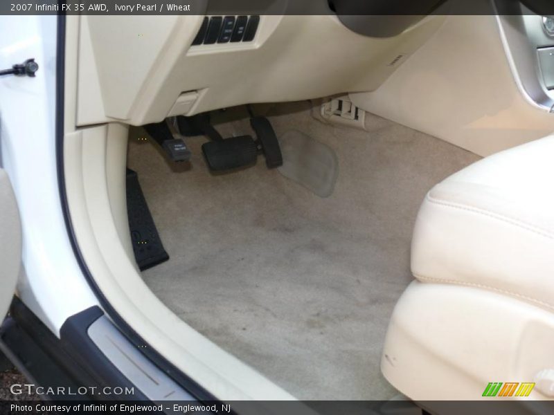 Ivory Pearl / Wheat 2007 Infiniti FX 35 AWD