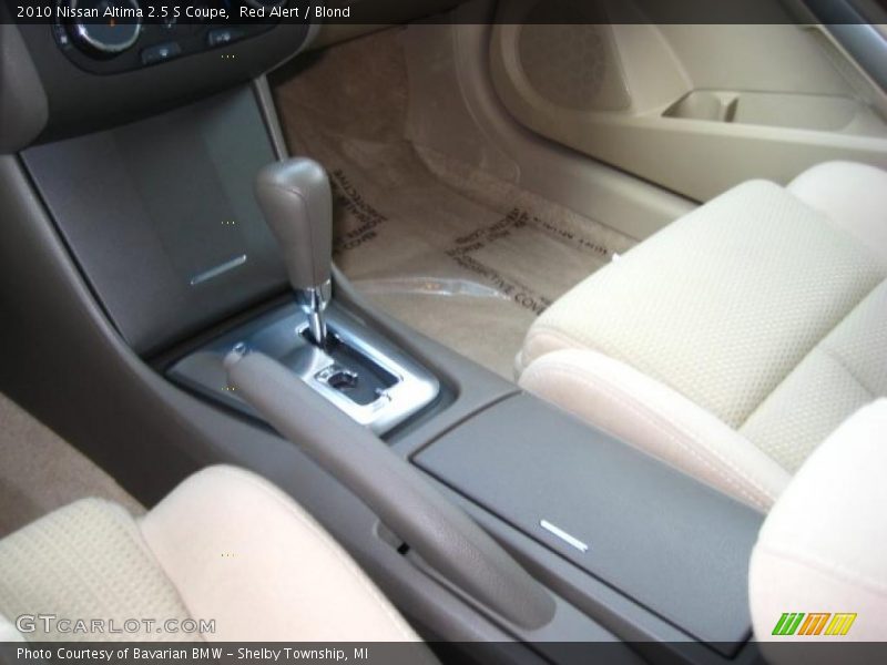 Red Alert / Blond 2010 Nissan Altima 2.5 S Coupe