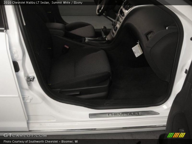 Summit White / Ebony 2010 Chevrolet Malibu LT Sedan
