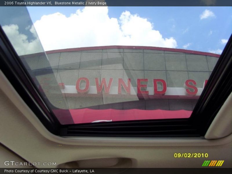 Bluestone Metallic / Ivory Beige 2006 Toyota Highlander V6