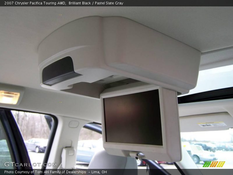 Brilliant Black / Pastel Slate Gray 2007 Chrysler Pacifica Touring AWD