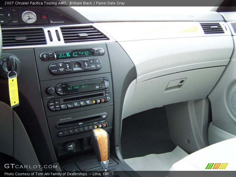 Brilliant Black / Pastel Slate Gray 2007 Chrysler Pacifica Touring AWD