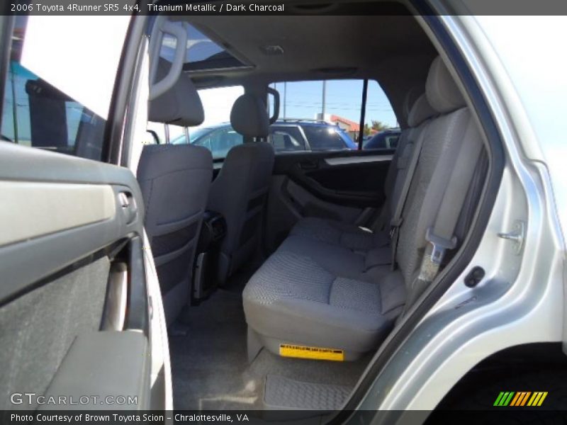 Titanium Metallic / Dark Charcoal 2006 Toyota 4Runner SR5 4x4