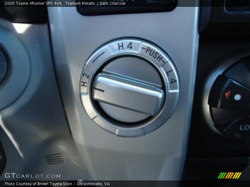 Titanium Metallic / Dark Charcoal 2006 Toyota 4Runner SR5 4x4