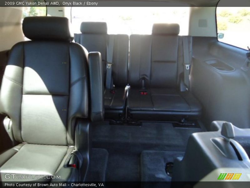 Onyx Black / Ebony 2009 GMC Yukon Denali AWD