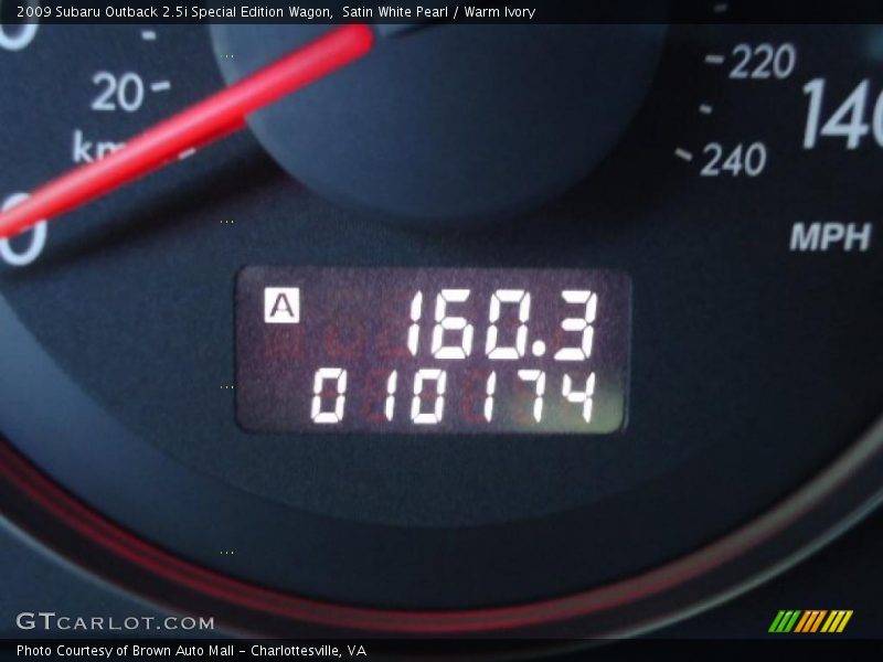 Satin White Pearl / Warm Ivory 2009 Subaru Outback 2.5i Special Edition Wagon