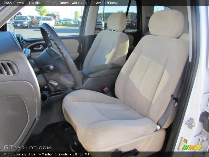 Summit White / Light Cashmere/Ebony 2005 Chevrolet TrailBlazer LT 4x4