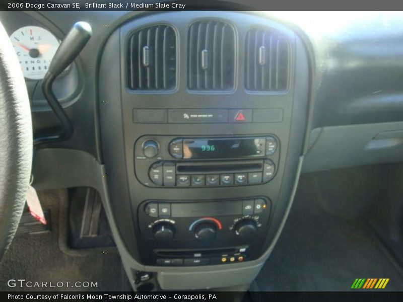 Brilliant Black / Medium Slate Gray 2006 Dodge Caravan SE