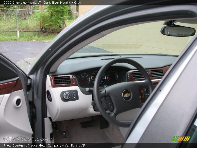 Dark Silver Metallic / Gray 2009 Chevrolet Impala LT