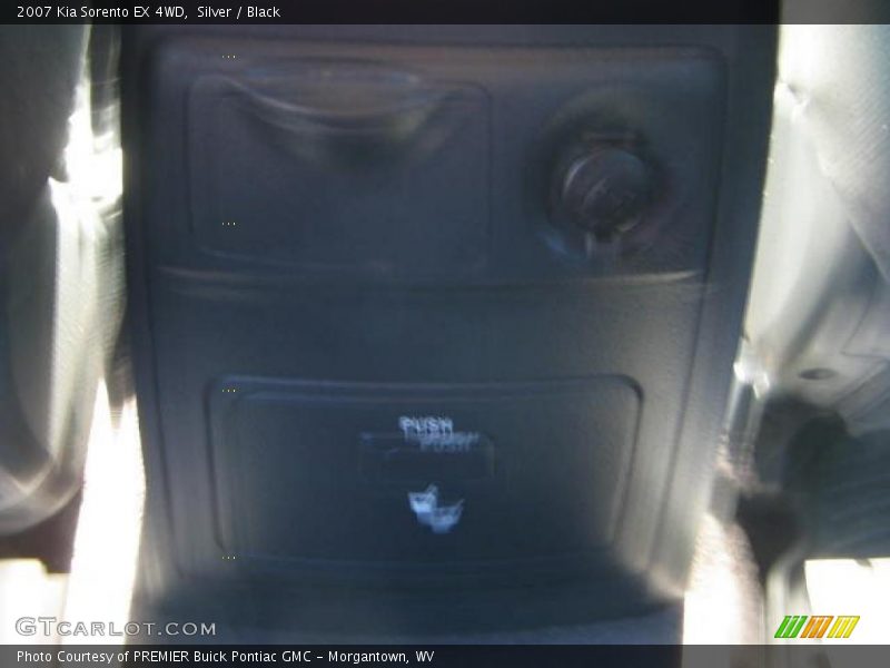 Silver / Black 2007 Kia Sorento EX 4WD