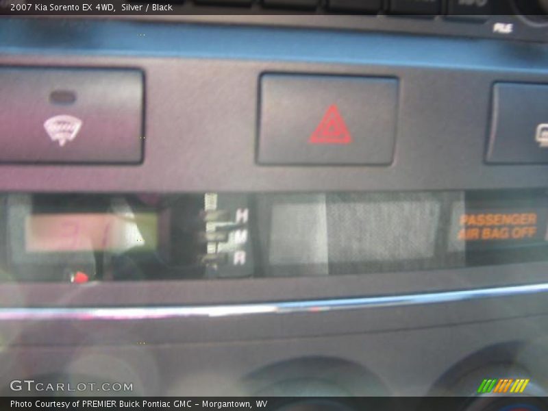 Silver / Black 2007 Kia Sorento EX 4WD