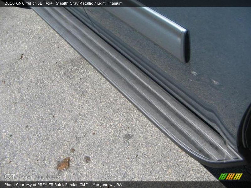 Stealth Gray Metallic / Light Titanium 2010 GMC Yukon SLT 4x4