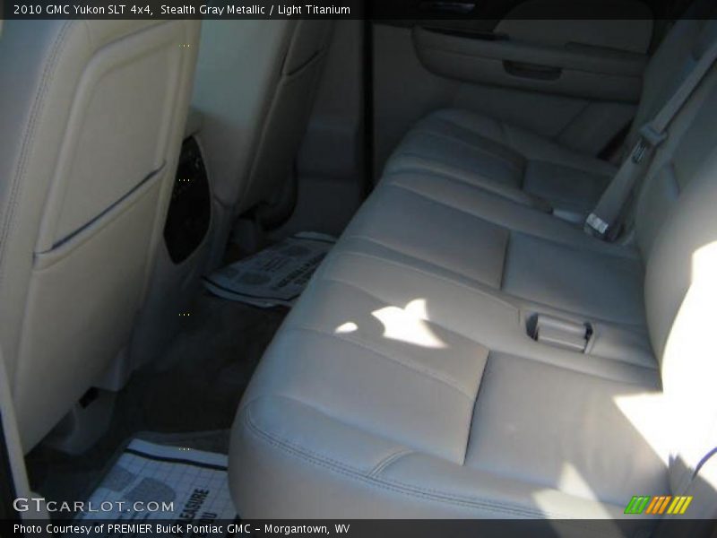 Stealth Gray Metallic / Light Titanium 2010 GMC Yukon SLT 4x4