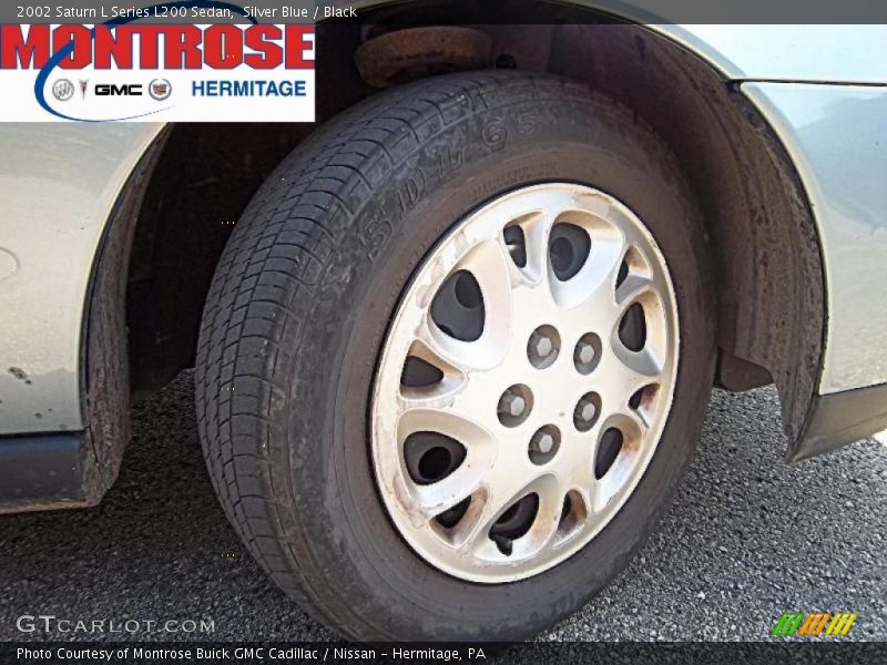 Silver Blue / Black 2002 Saturn L Series L200 Sedan