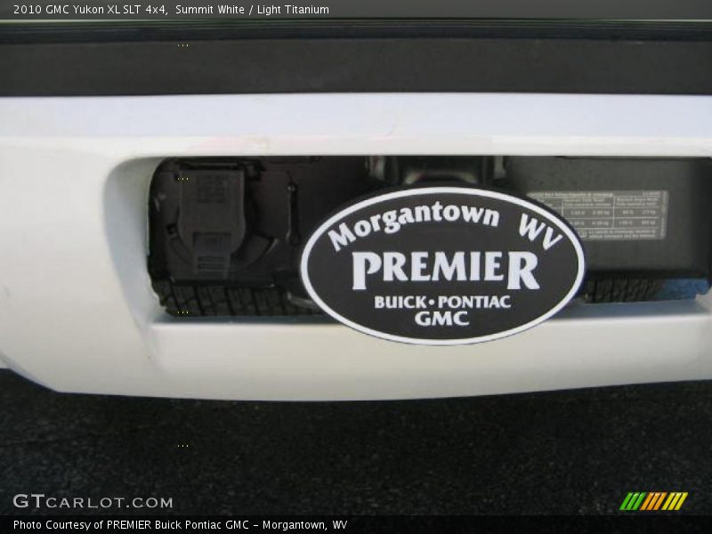 Summit White / Light Titanium 2010 GMC Yukon XL SLT 4x4