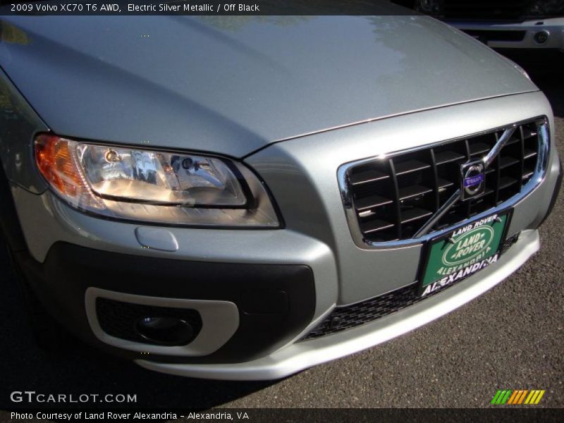 Electric Silver Metallic / Off Black 2009 Volvo XC70 T6 AWD