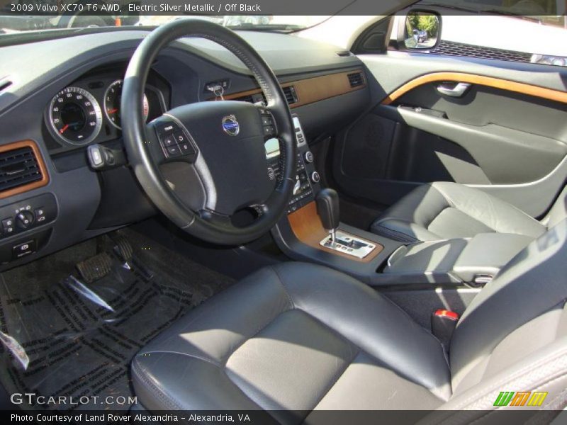Electric Silver Metallic / Off Black 2009 Volvo XC70 T6 AWD