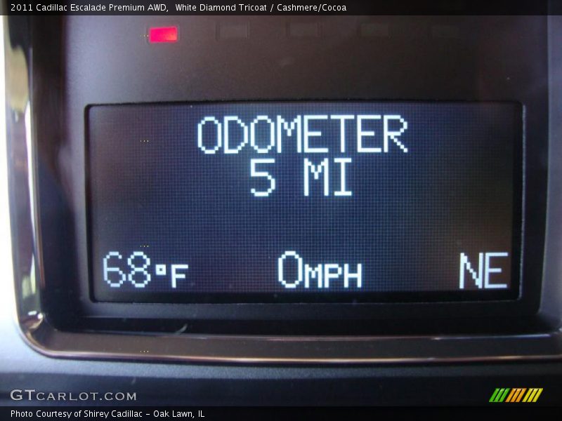 White Diamond Tricoat / Cashmere/Cocoa 2011 Cadillac Escalade Premium AWD