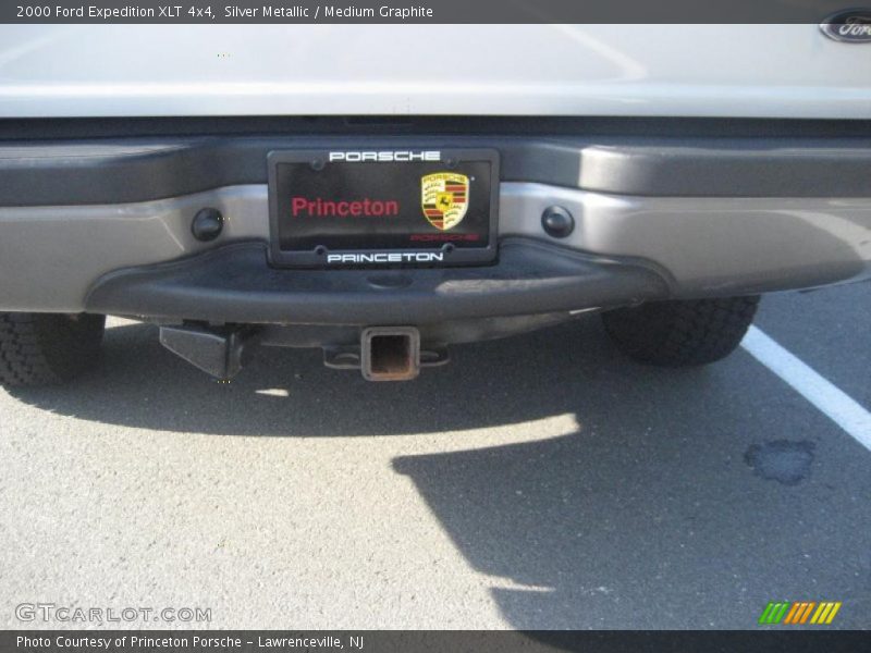 Silver Metallic / Medium Graphite 2000 Ford Expedition XLT 4x4