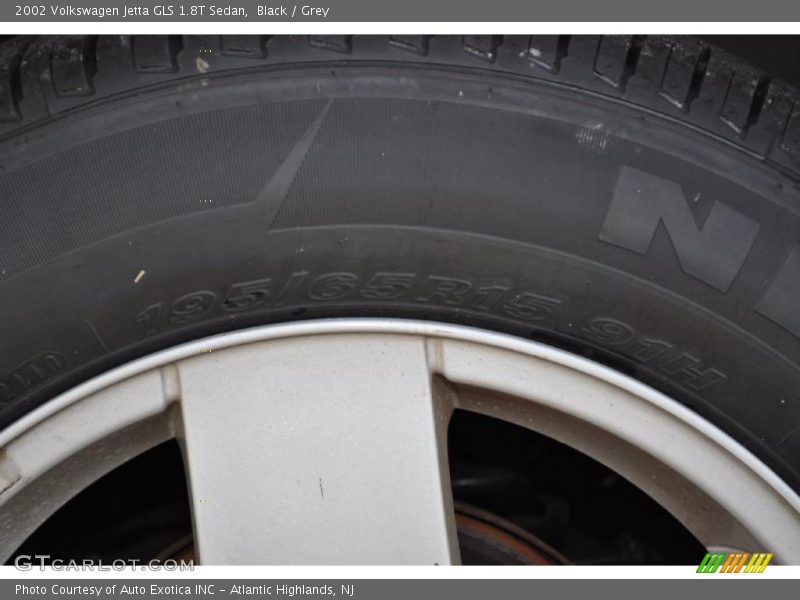 Black / Grey 2002 Volkswagen Jetta GLS 1.8T Sedan