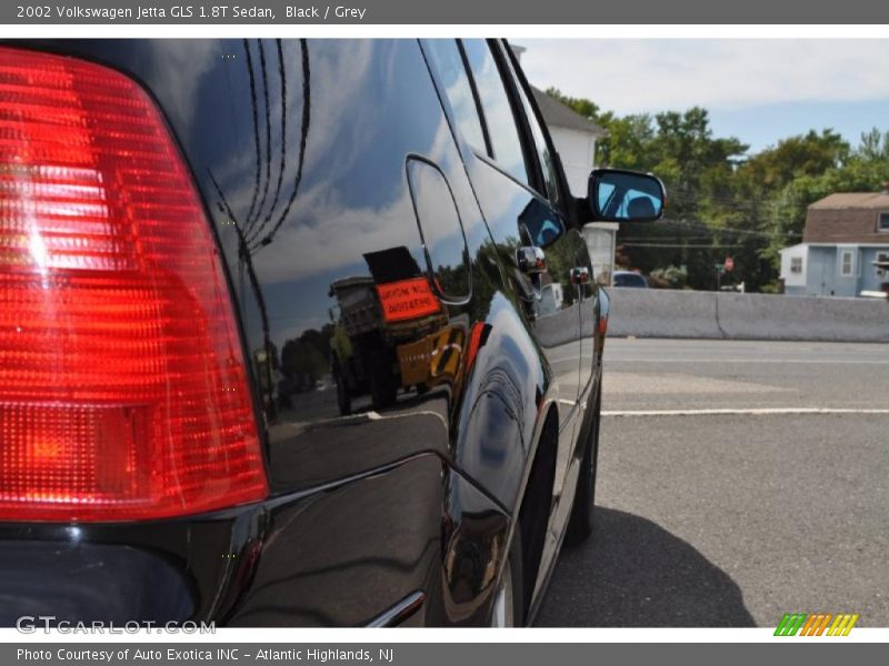 Black / Grey 2002 Volkswagen Jetta GLS 1.8T Sedan