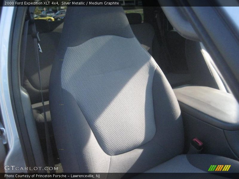 Silver Metallic / Medium Graphite 2000 Ford Expedition XLT 4x4