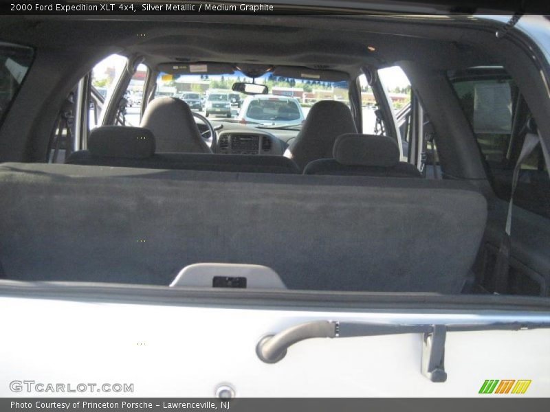 Silver Metallic / Medium Graphite 2000 Ford Expedition XLT 4x4