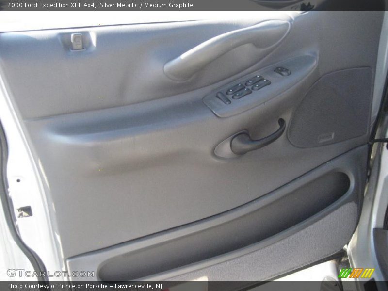 Silver Metallic / Medium Graphite 2000 Ford Expedition XLT 4x4
