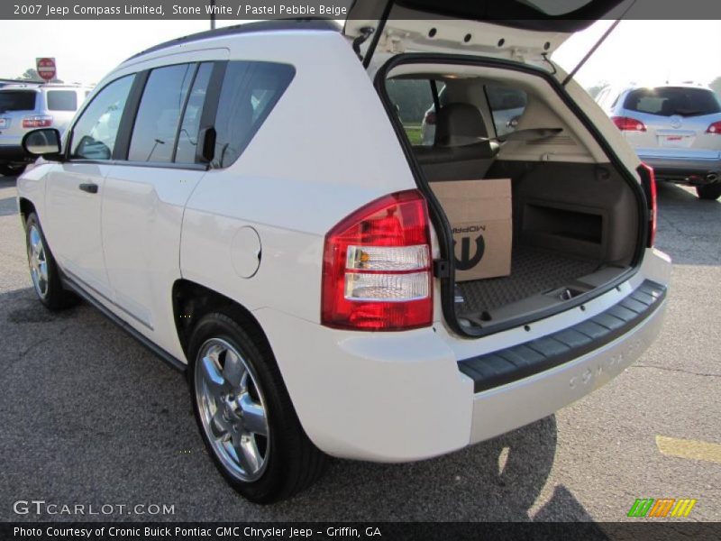 Stone White / Pastel Pebble Beige 2007 Jeep Compass Limited