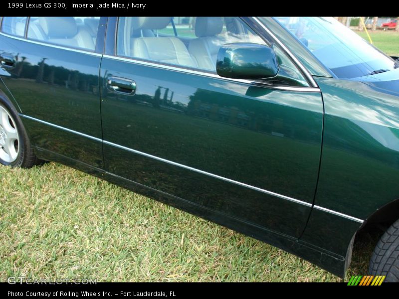 Imperial Jade Mica / Ivory 1999 Lexus GS 300
