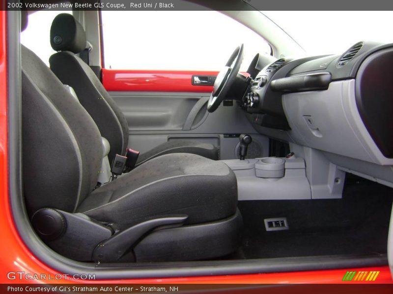 Red Uni / Black 2002 Volkswagen New Beetle GLS Coupe