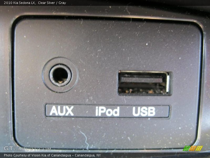 Clear Silver / Gray 2010 Kia Sedona LX