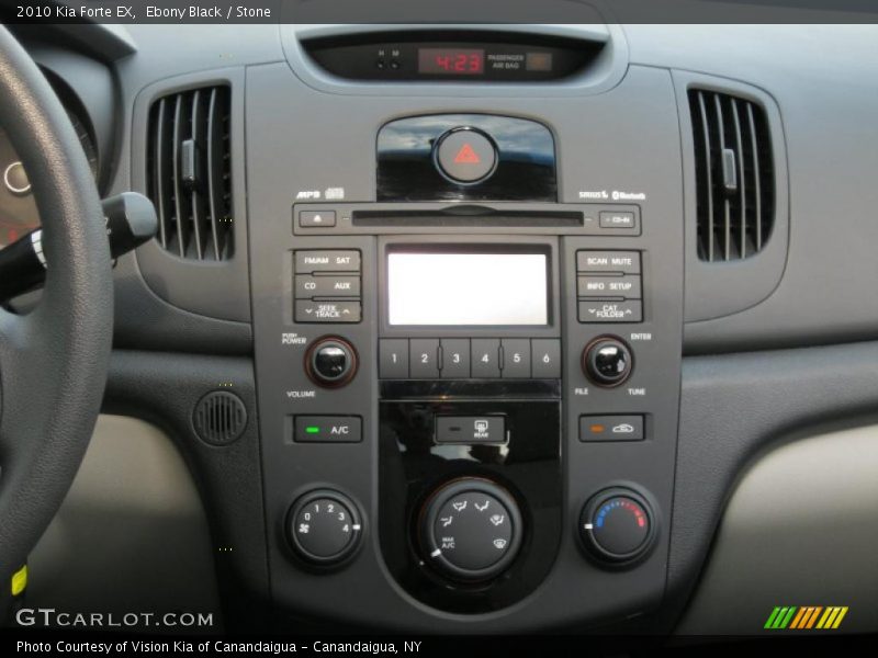 Ebony Black / Stone 2010 Kia Forte EX