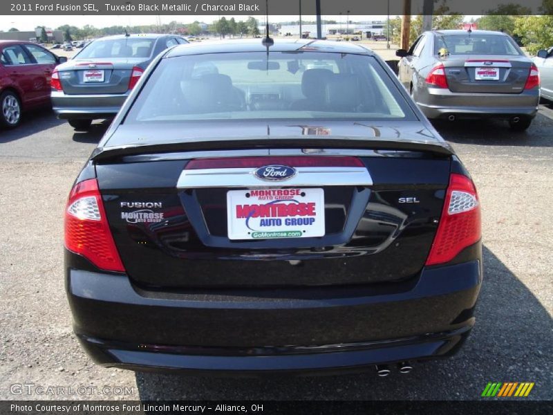 Tuxedo Black Metallic / Charcoal Black 2011 Ford Fusion SEL