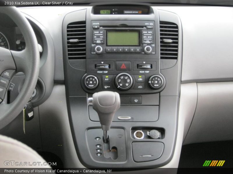 Clear Silver / Gray 2010 Kia Sedona LX