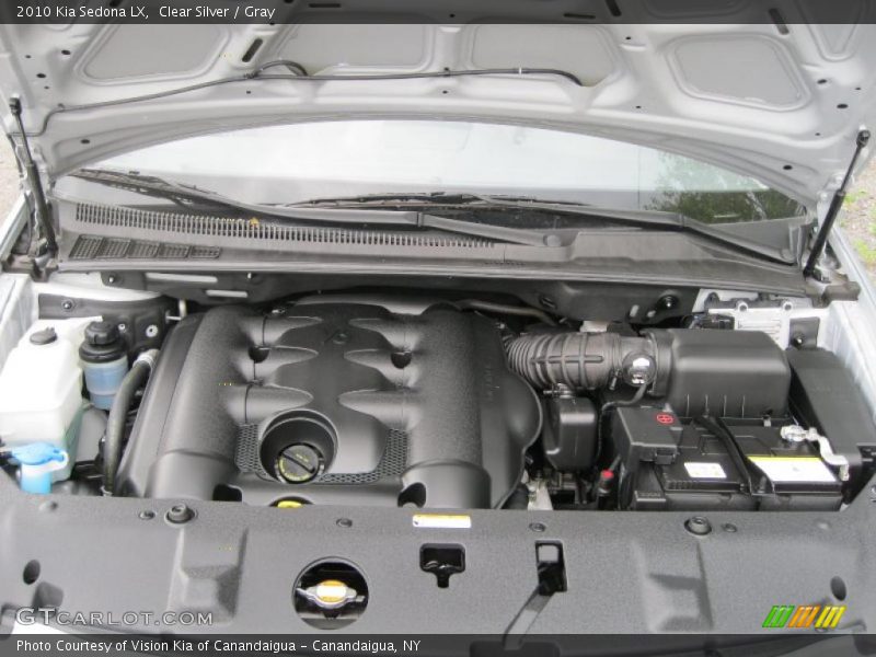 Clear Silver / Gray 2010 Kia Sedona LX