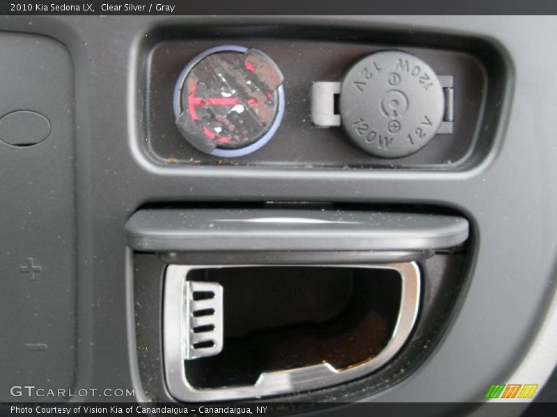 Clear Silver / Gray 2010 Kia Sedona LX
