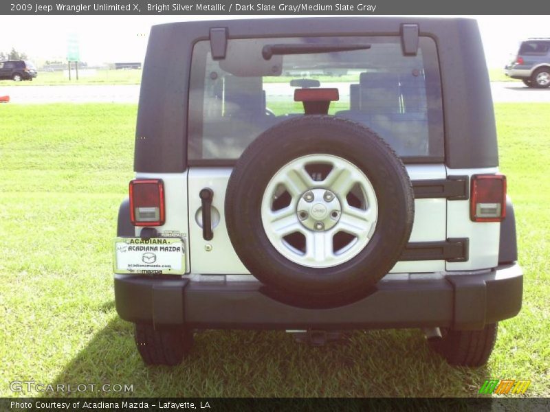 Bright Silver Metallic / Dark Slate Gray/Medium Slate Gray 2009 Jeep Wrangler Unlimited X