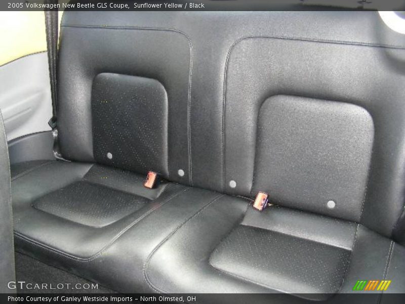 Sunflower Yellow / Black 2005 Volkswagen New Beetle GLS Coupe