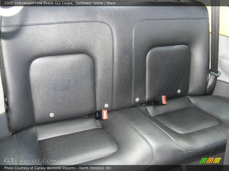Sunflower Yellow / Black 2005 Volkswagen New Beetle GLS Coupe