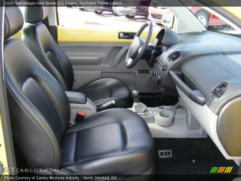 Sunflower Yellow / Black 2005 Volkswagen New Beetle GLS Coupe