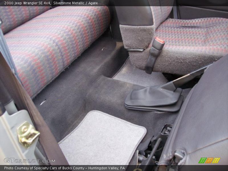 Silverstone Metallic / Agate 2000 Jeep Wrangler SE 4x4