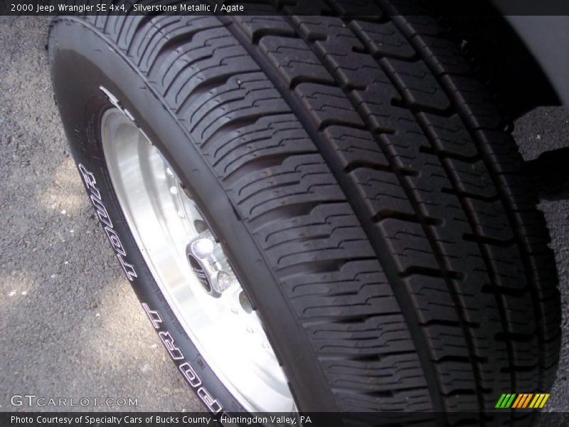 Silverstone Metallic / Agate 2000 Jeep Wrangler SE 4x4