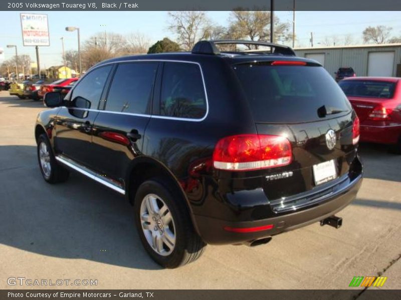 Black / Teak 2005 Volkswagen Touareg V8