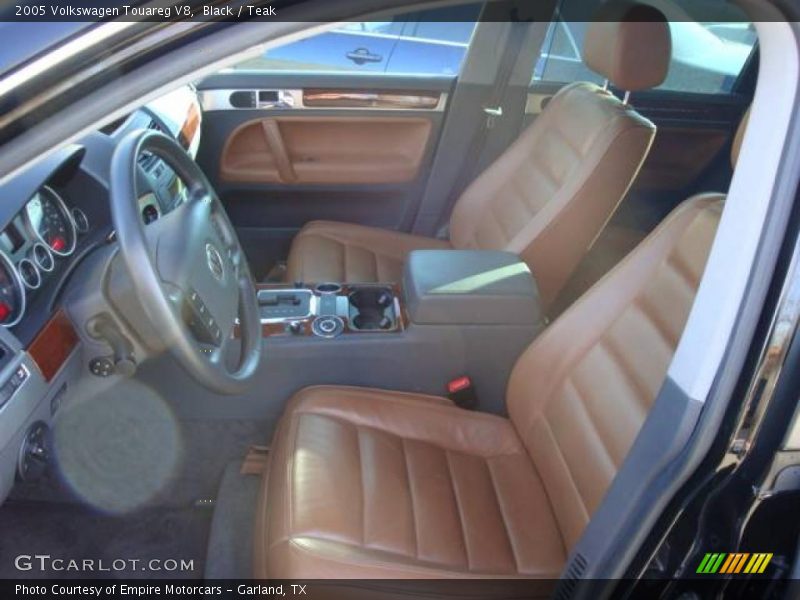 Black / Teak 2005 Volkswagen Touareg V8