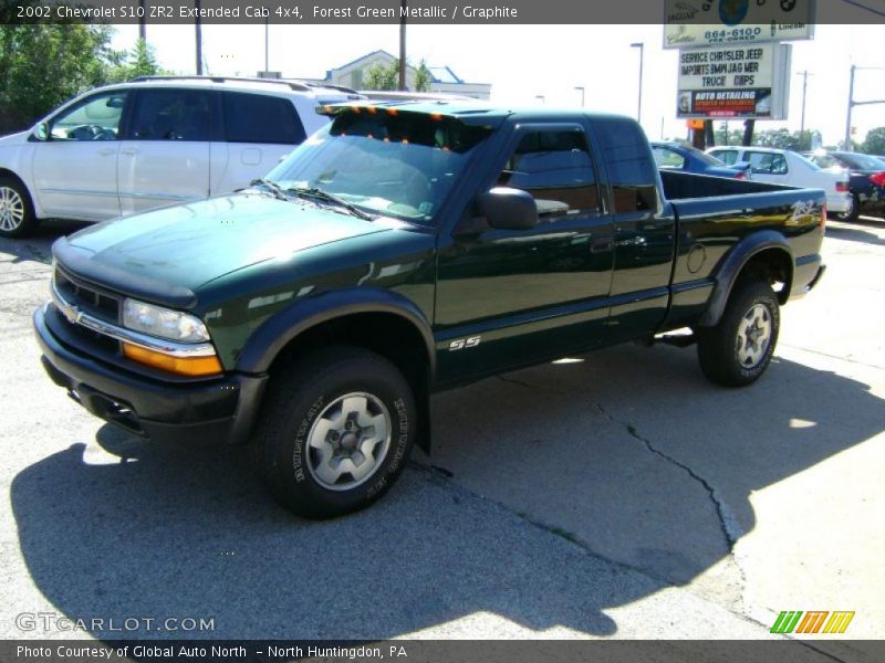 Forest Green Metallic / Graphite 2002 Chevrolet S10 ZR2 Extended Cab 4x4