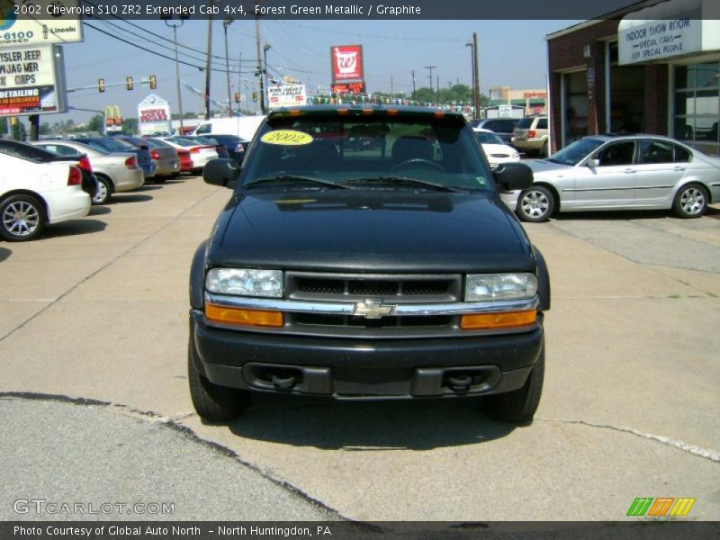 Forest Green Metallic / Graphite 2002 Chevrolet S10 ZR2 Extended Cab 4x4